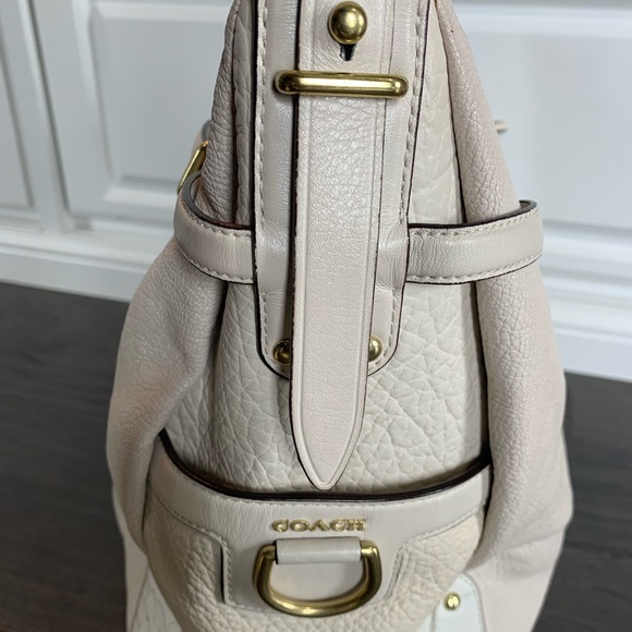 Coach hobo with Exotic Trim - Picture 2 of 7